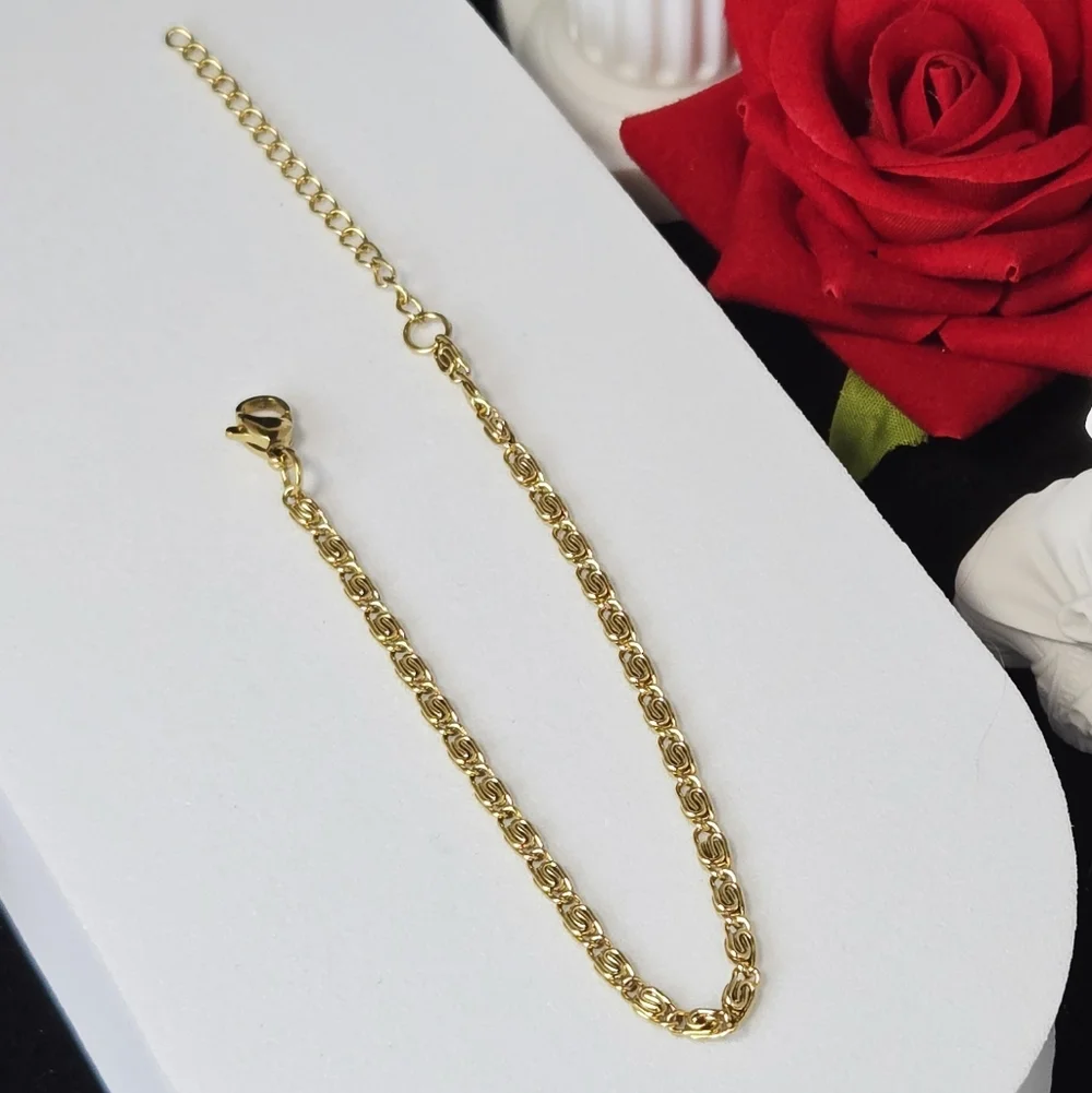 Gold Scroll Chain Bracelet Snail Link Adjustable Stainless Steel Modern Stack